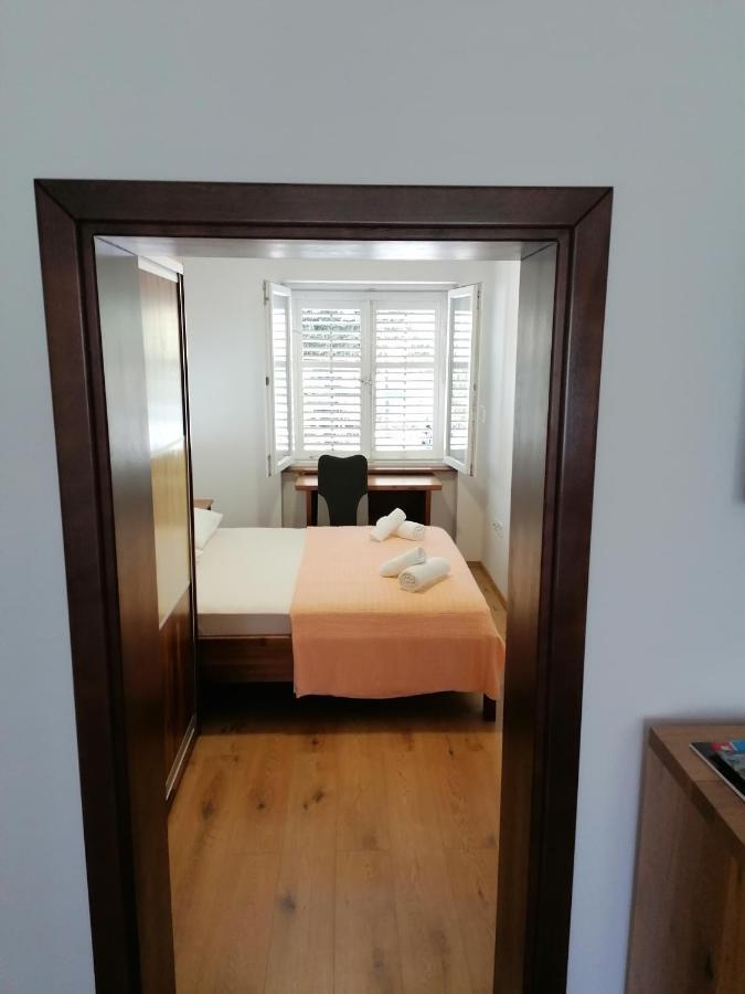 Apartment "B" 50 M From The Beach Zadar Eksteriør bilde